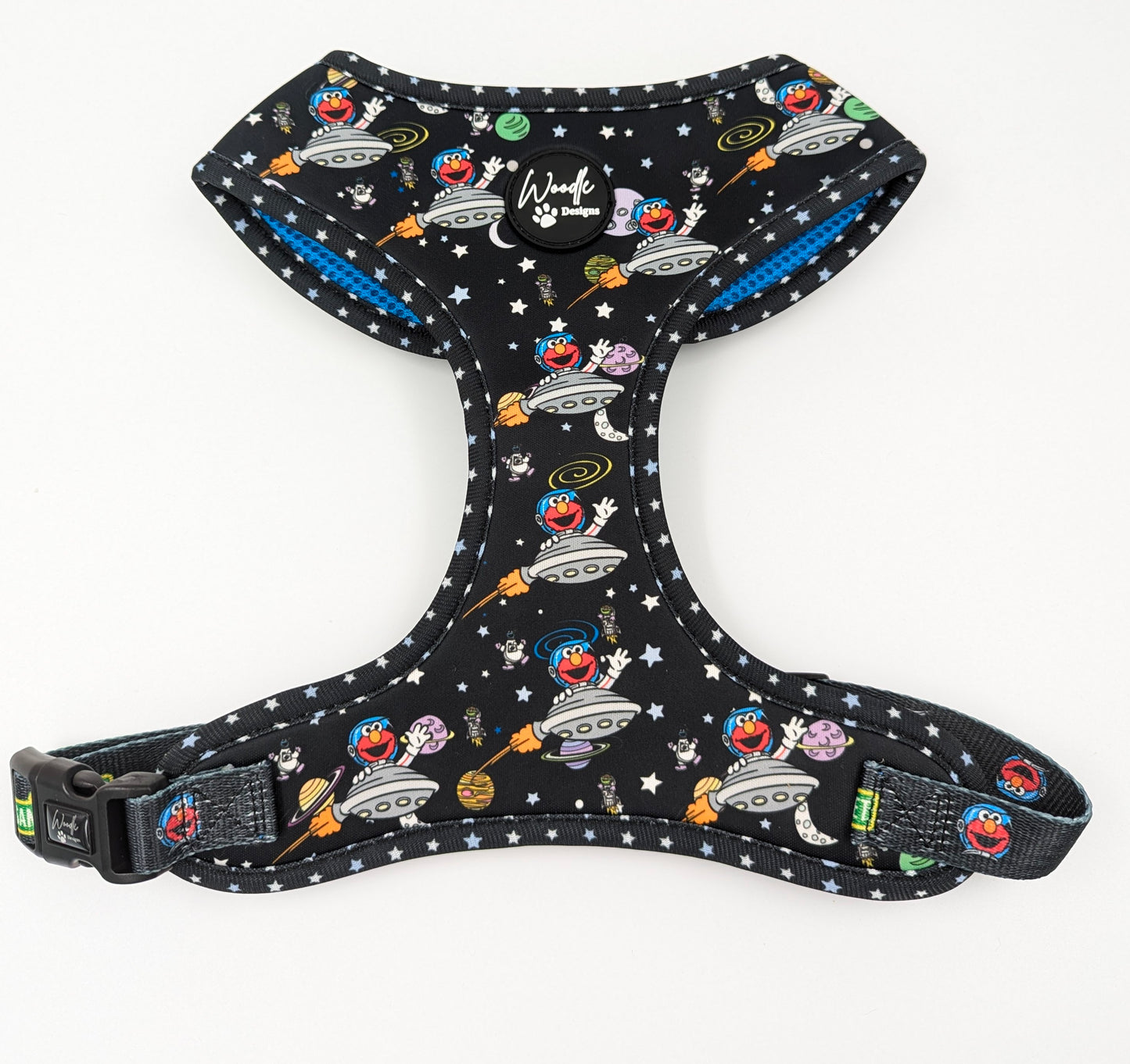 Elmo in space Sesame Street x Woodle official dog harness