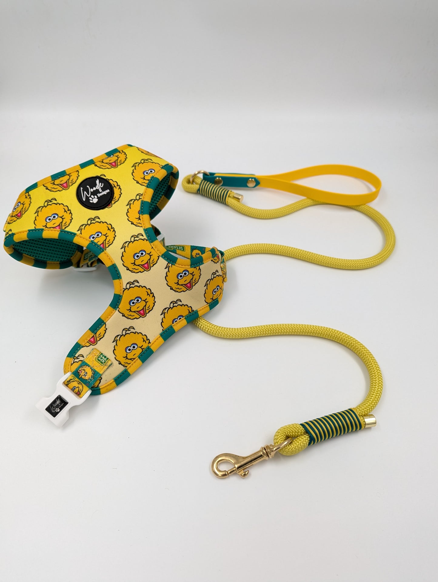 Adjustable dog harness in Big Bird sesame Street