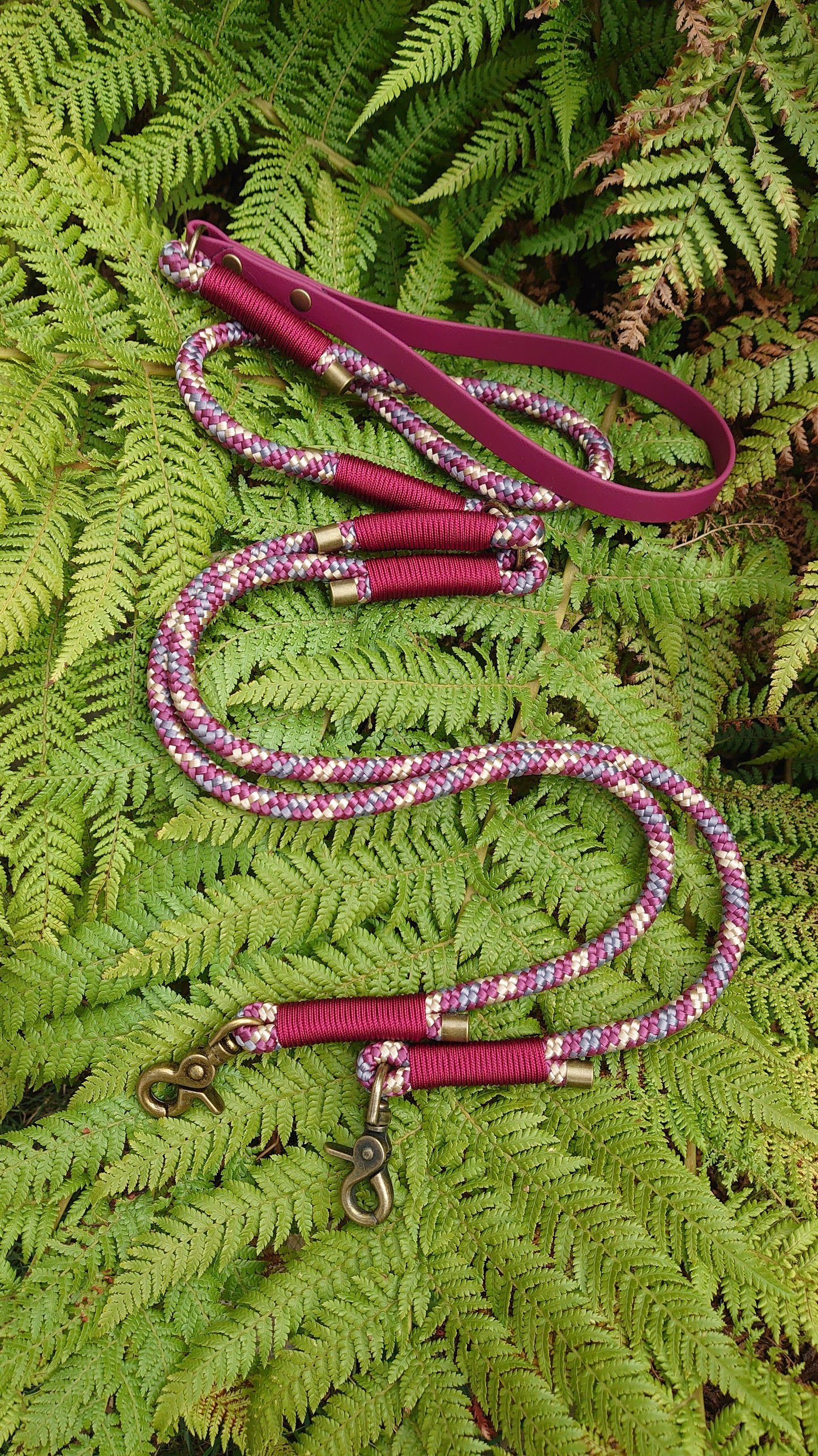 Handmade dog lead for two dogs, split lead for dogs, Ireland, dog accessories, design your own Custom split rope lead for walking two dogs with BioThane handle ireland worldwide fast shipping
