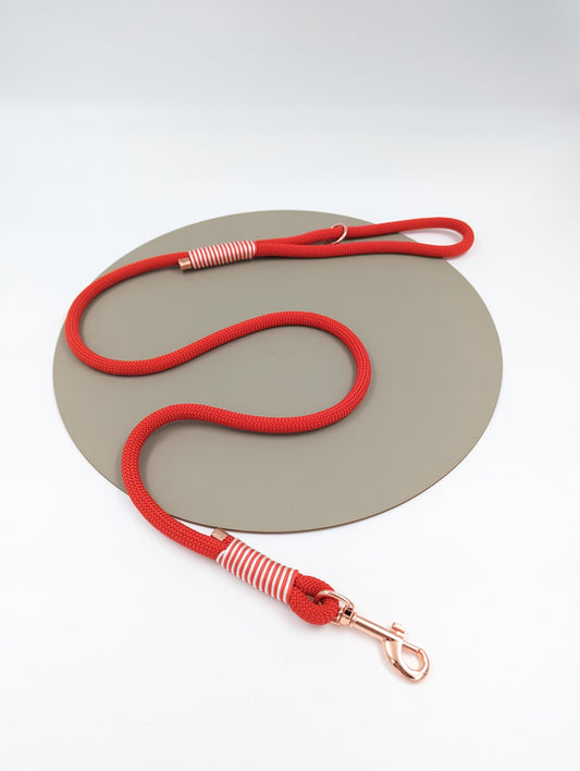 Red rope lead