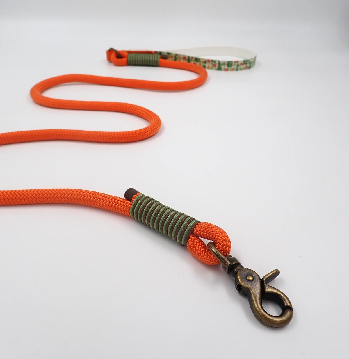 handmade dog rope lead with UV printed biothane handle in ferns and toadstool ireland uk and worldwide