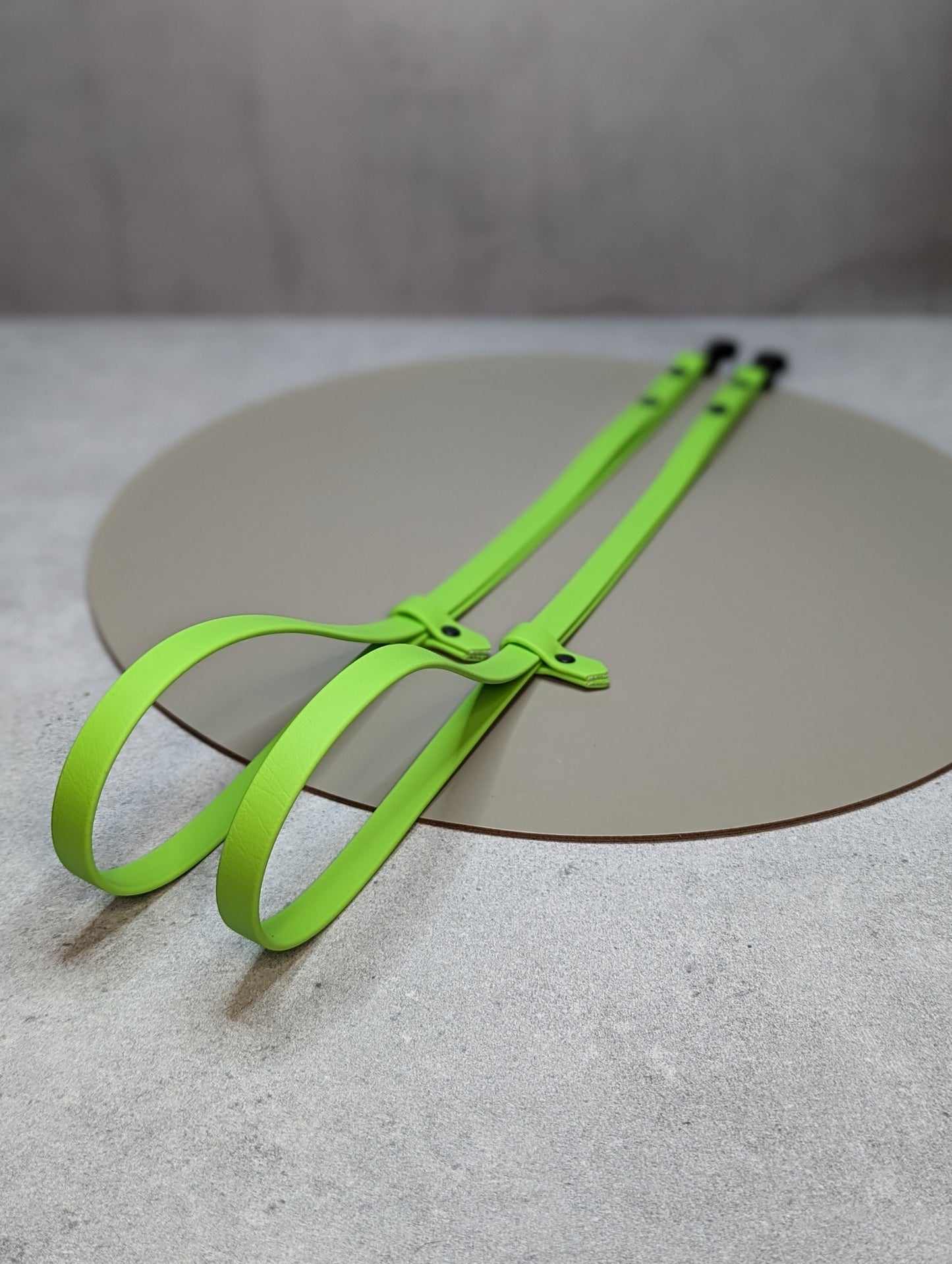 handmade BioThane groom loop professional groomer Ireland worldwide green 