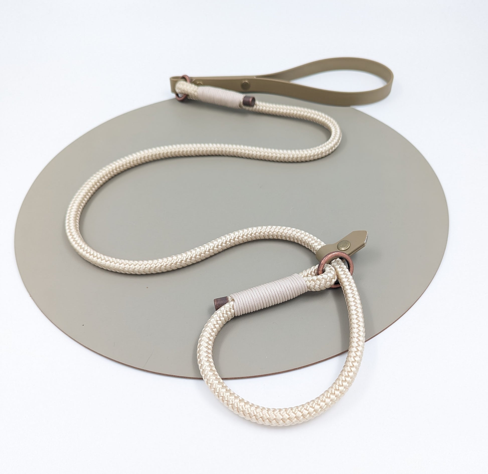 Custom rope slip lead with waterproof BioThane handle Ireland worldwide biothane 