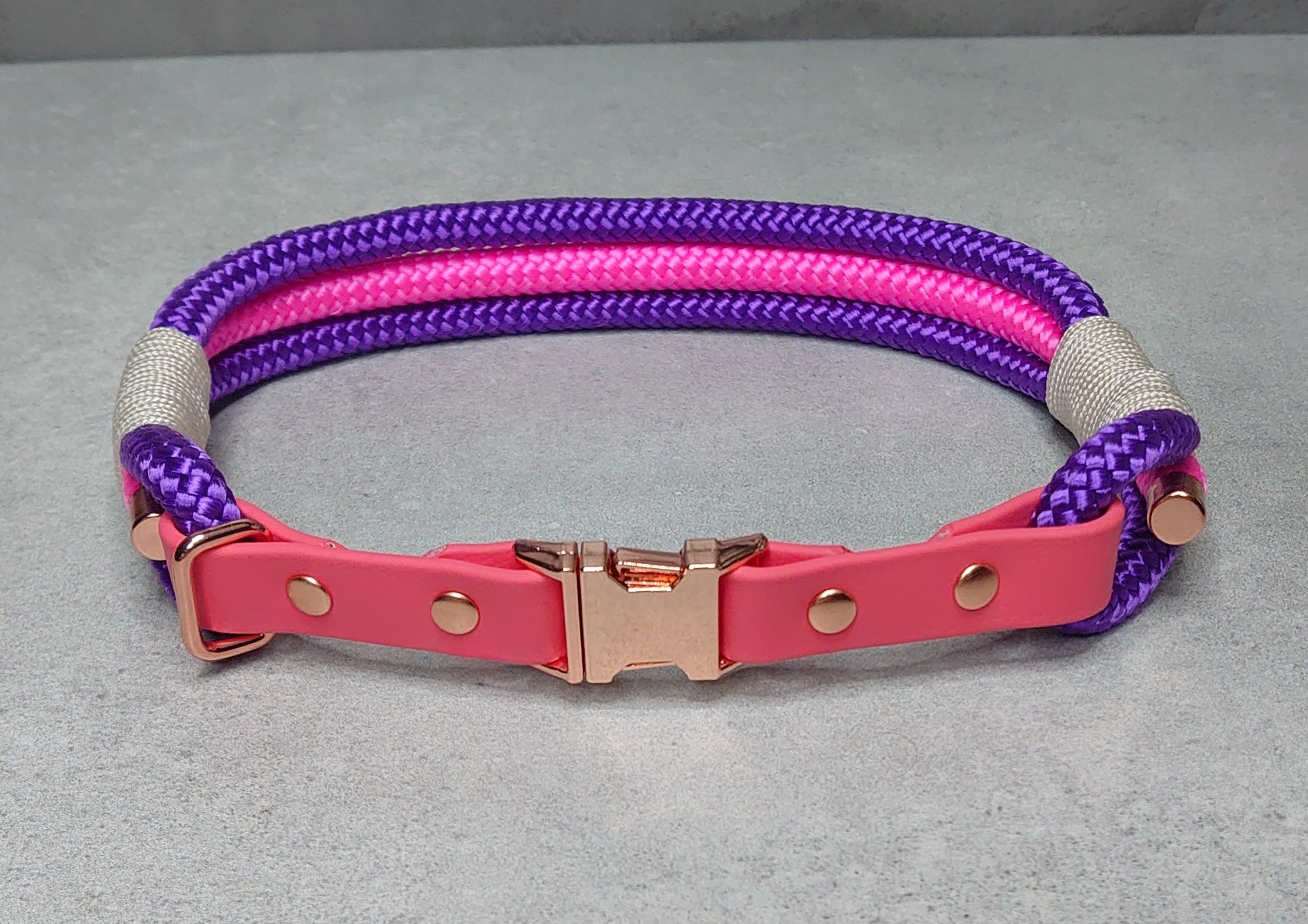 Dog collar outlet extender buckle